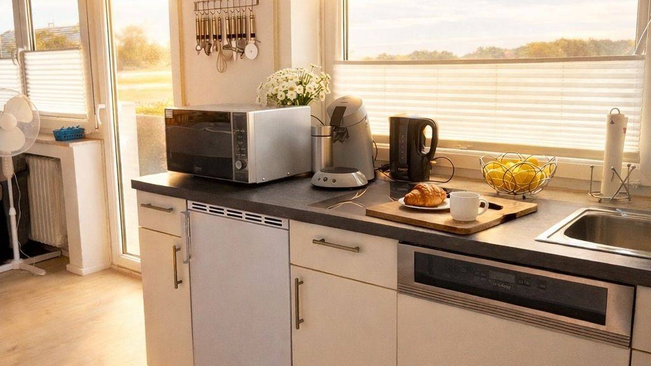 Ganze Ferienwohnung, Ferienwohnung für 2 Personen (50 m²) in Friedrichshafen in Friedrichshafen, Region Bodensee-Oberschwaben