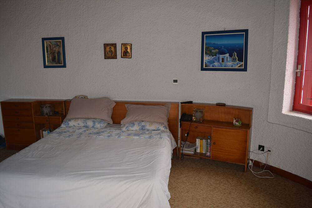 Aurora's House - Room A - Boutique Hotel in Corfu