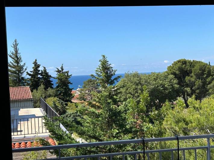 Ferienwohnung für 3 Personen, mit Terrasse und Ausblick, mit Haustier in Cassis - 2
