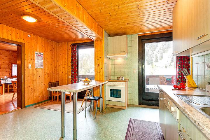 Ganze Ferienwohnung, Fewo Almrausch, 1. Etage in Sankt Gallenkirch, Golm im Montafon