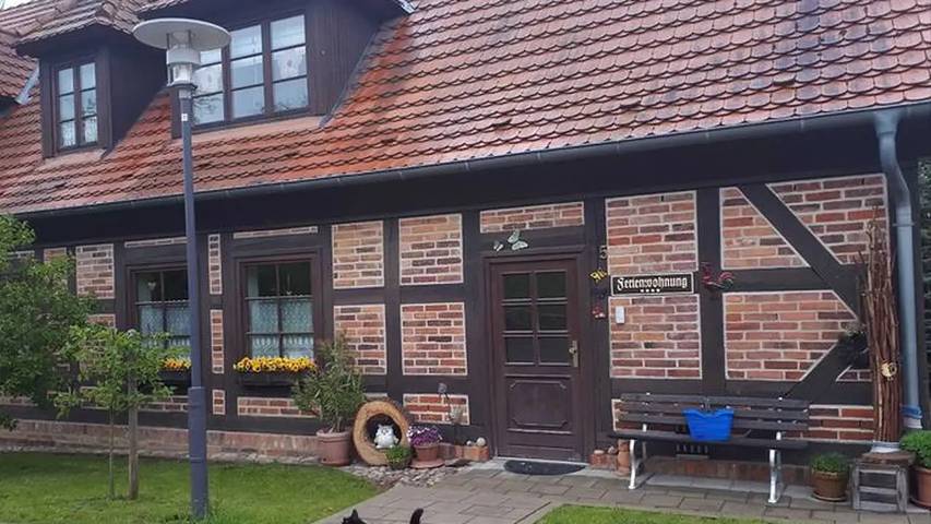 Ferienwohnung für 3 Personen, mit Garten in Basedow