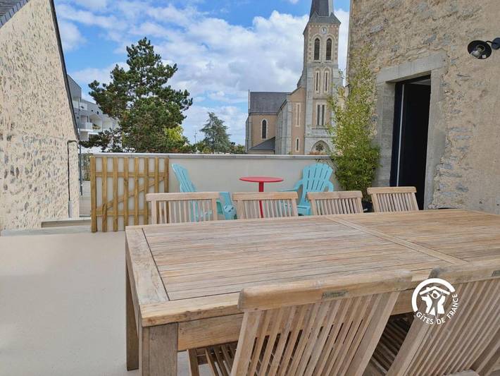 Location de vacances pour 7 personnes, avec terrasse, animaux acceptés à Louverné
