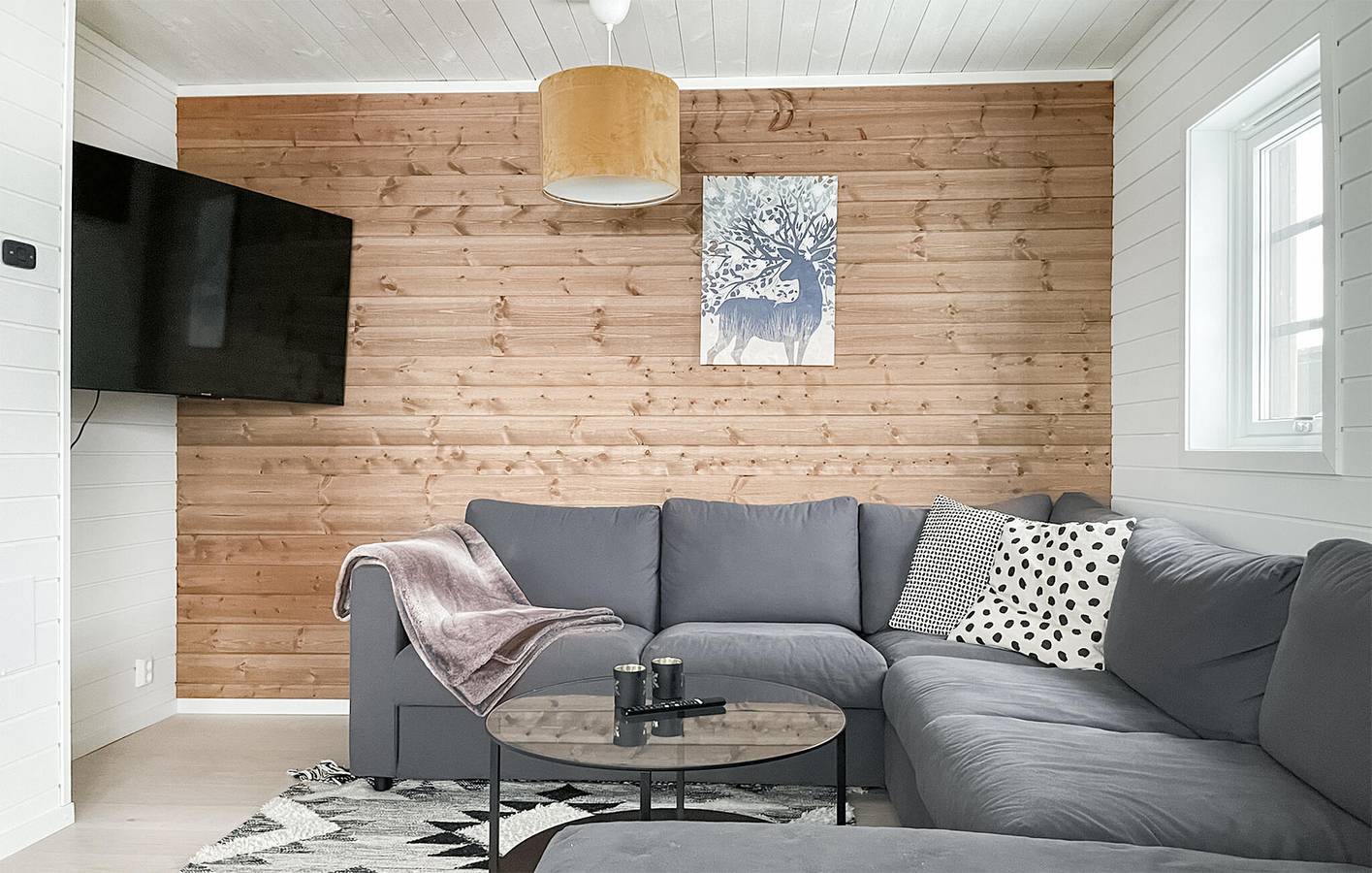 Hel ferielejlighed, Ferielejlighed for 10 personer med terrasse in Branäs, Värmland