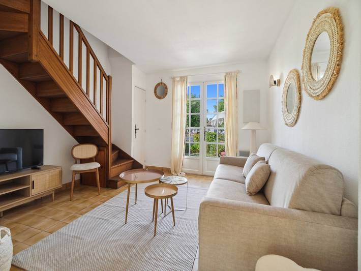 Ferienwohnung für 6 Personen, mit Garten und Pool, kinderfreundlich in Gassin - 2