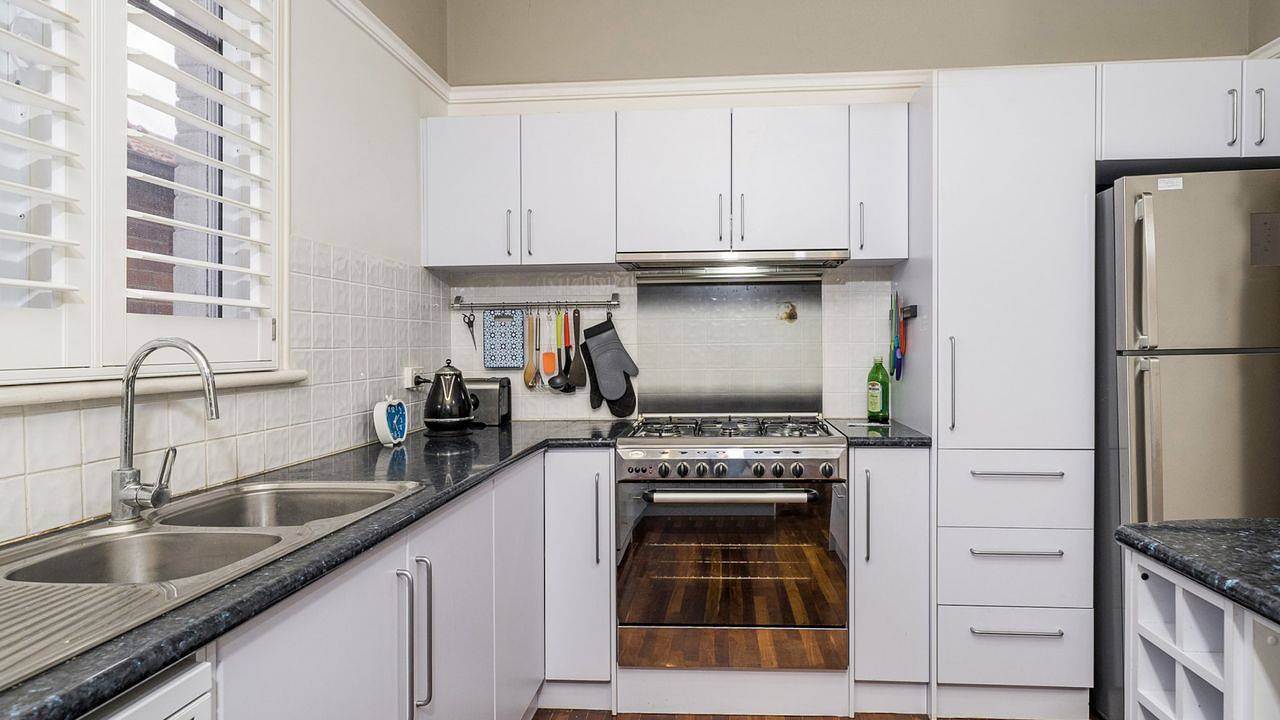 Entire holiday apartment, Ferienwohnung für 6 Personen (202 m²) in Kensington in Perth, Western Australia