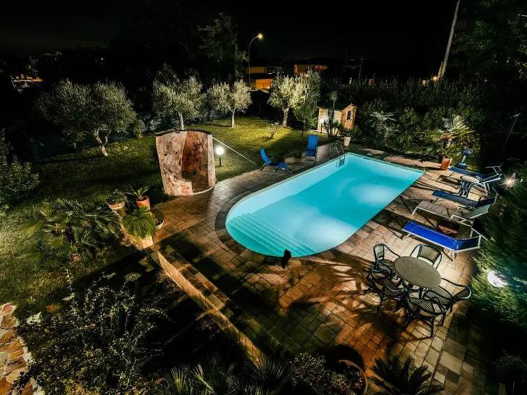 Casa 5 Persone in Città Sant'Angelo e dintorni, Costa Adriatica Abruzzo