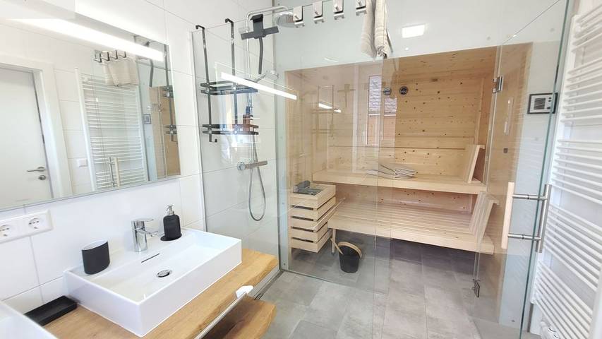 Bungalow für 6 Personen, mit Sauna und Balkon sowie Whirlpool in der Steiermark - 4