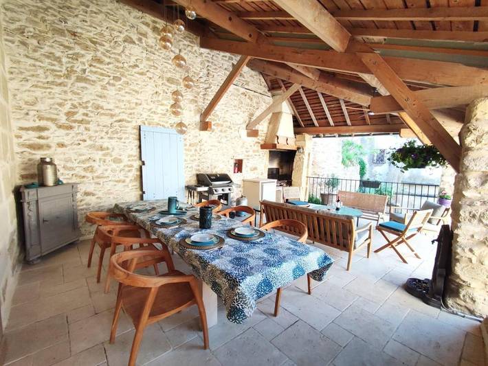 Location de vacances pour 10 personnes, avec balcon et piscine à Saint-Bonnet-du-Gard - 2