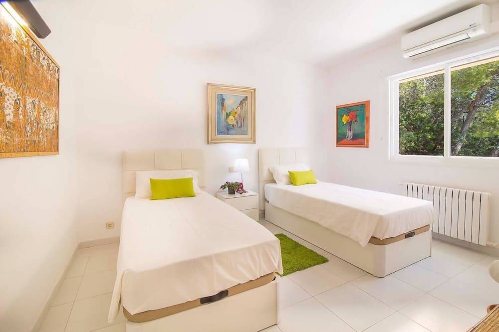 Belle villa majorquine avec accès direct et privé à la mer et piscine privée in Cala en Fonoll (Andratx), Andratx