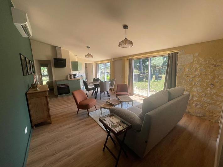 Location de vacances pour 4 personnes, avec jardin et vue, animaux acceptés à Saint-Antoine-de-Breuilh