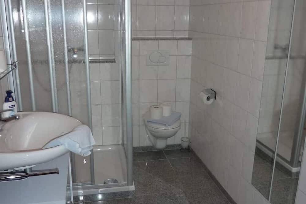 Ganze Wohnung, Fewo mit Balkon für 2 Personen mit Frühstück möglich in Wegscheid, Passauer Land