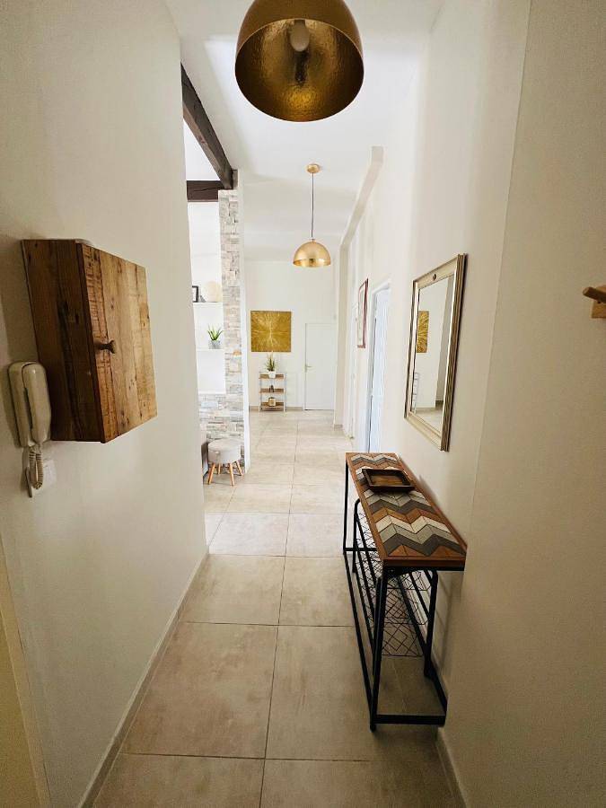 Gîte pour 7 personnes, avec vue, animaux acceptés dans Théâtre antique d'Orange - 2