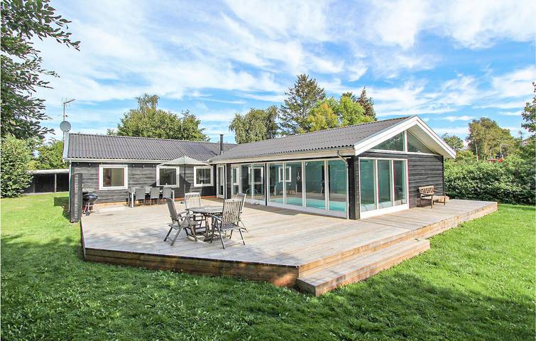 Ferienhaus für 10 Personen, mit Terrasse und Sauna, mit Haustier - 1