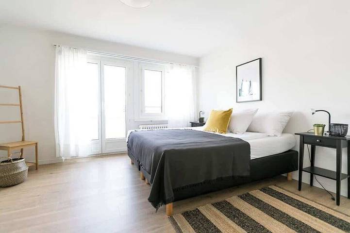 Appartement entier, 2Br - Alps View Balcony - 5-Min Walk Old Town in Lucerne, Lac des Quatre-Cantons