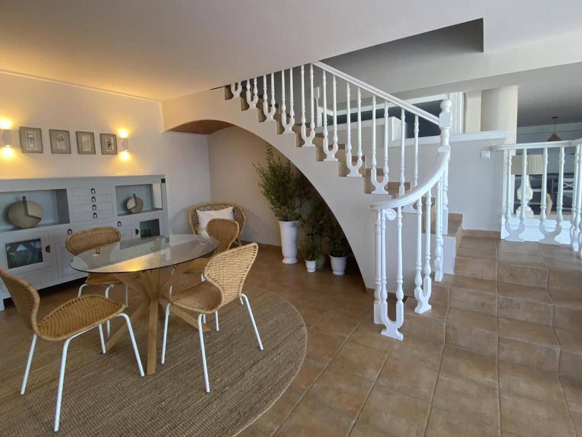 Four-Bedroom Deluxe Home - Oceanfront in Platja de la Mora (Tarragona), Tarragona