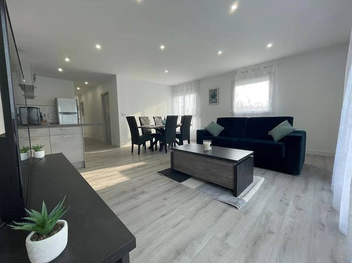 Apartamento de vacaciones para 6 personas, con balcón y vistas - 1