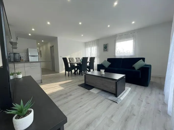 Apartamento de vacaciones para 6 personas, con balcón y vistas - 1