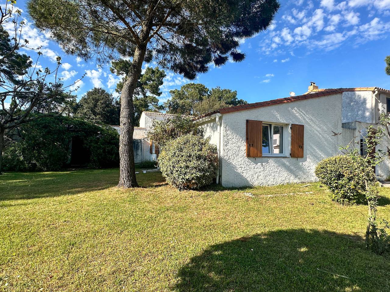 Holiday Rental for 6 People in La Palmyre, Les Mathes