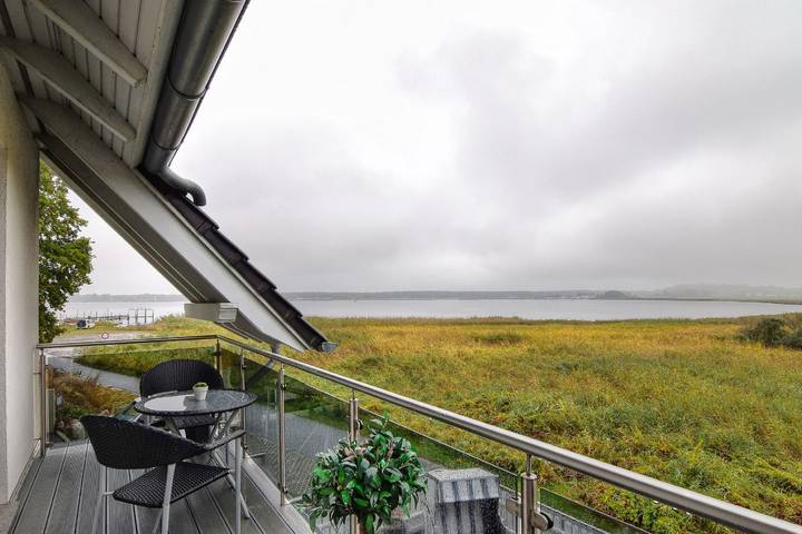 Ferienwohnung für 2 Personen, mit Balkon und Seeblick in Thiessow - 4