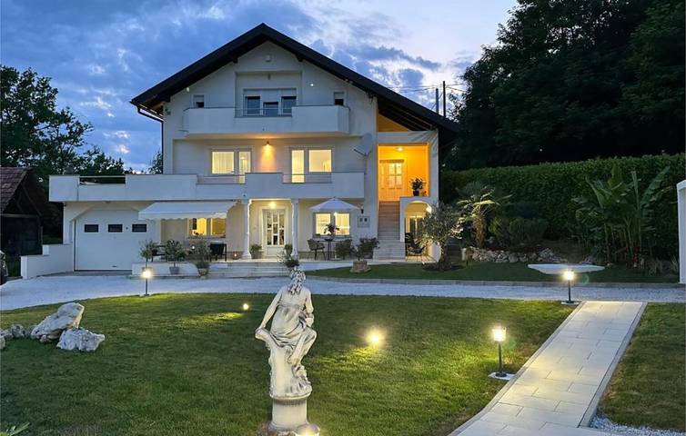 Appartement de vacances pour 3 personnes, avec piscine, adapté aux familles - 1