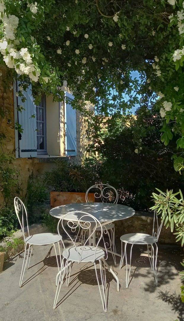 Gîte pour 4 personnes, avec terrasse et jardin, animaux acceptés dans le Vaucluse - 3