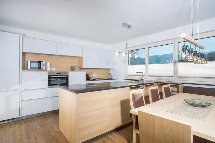 Gîte pour 8 personnes, avec terrasse et balcon/terrasse à Wiesing - 3