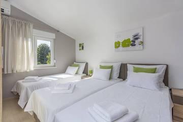 Villa for 8 People in Poreč, Grad Poreč, Photo 3