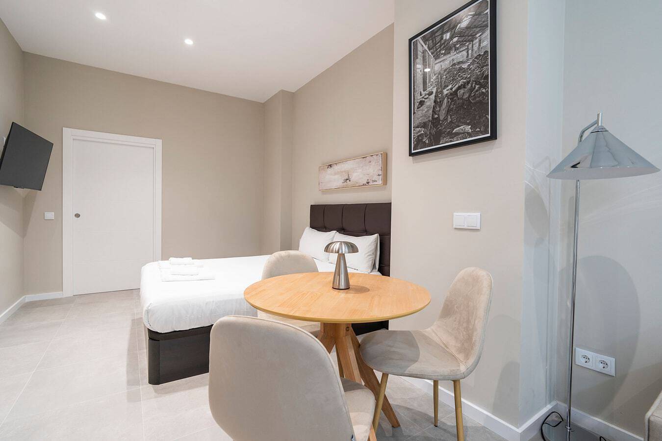 Estudio entero, Vlc Host - Sumsi D in Valencia City Centre, Valencia