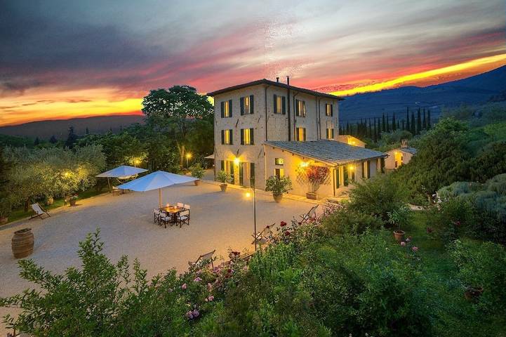 Tra arte e natura agriturismo in Umbria Cuore Verde d' Italia in Spello, Perugia e dintorni