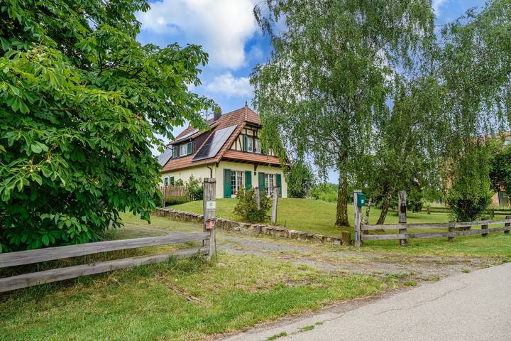 Gîte pour 6 personnes, avec Jardin