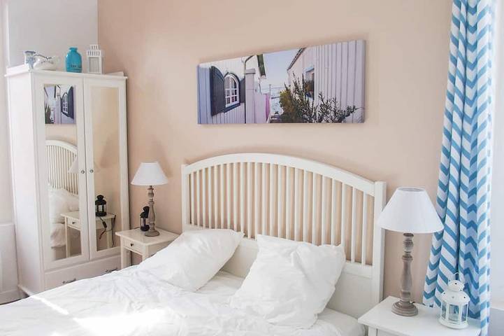 Location de vacances pour 14 personnes, avec jardin ainsi que jacuzzi et terrasse dans Plage sud (Mimizan Plage) - 4