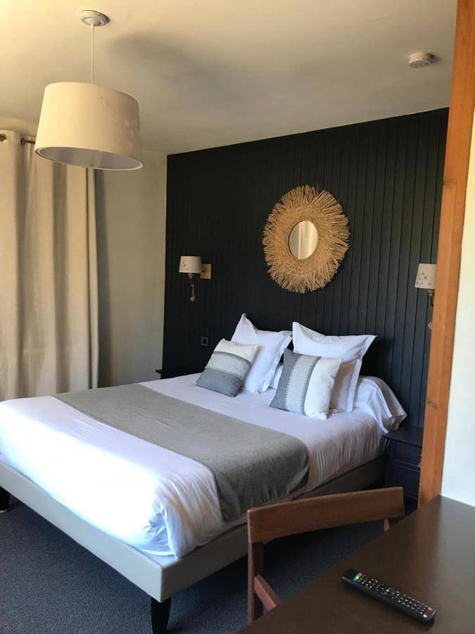 Hôtel pour 2 personnes, avec jardin et vue à Beauvezer
