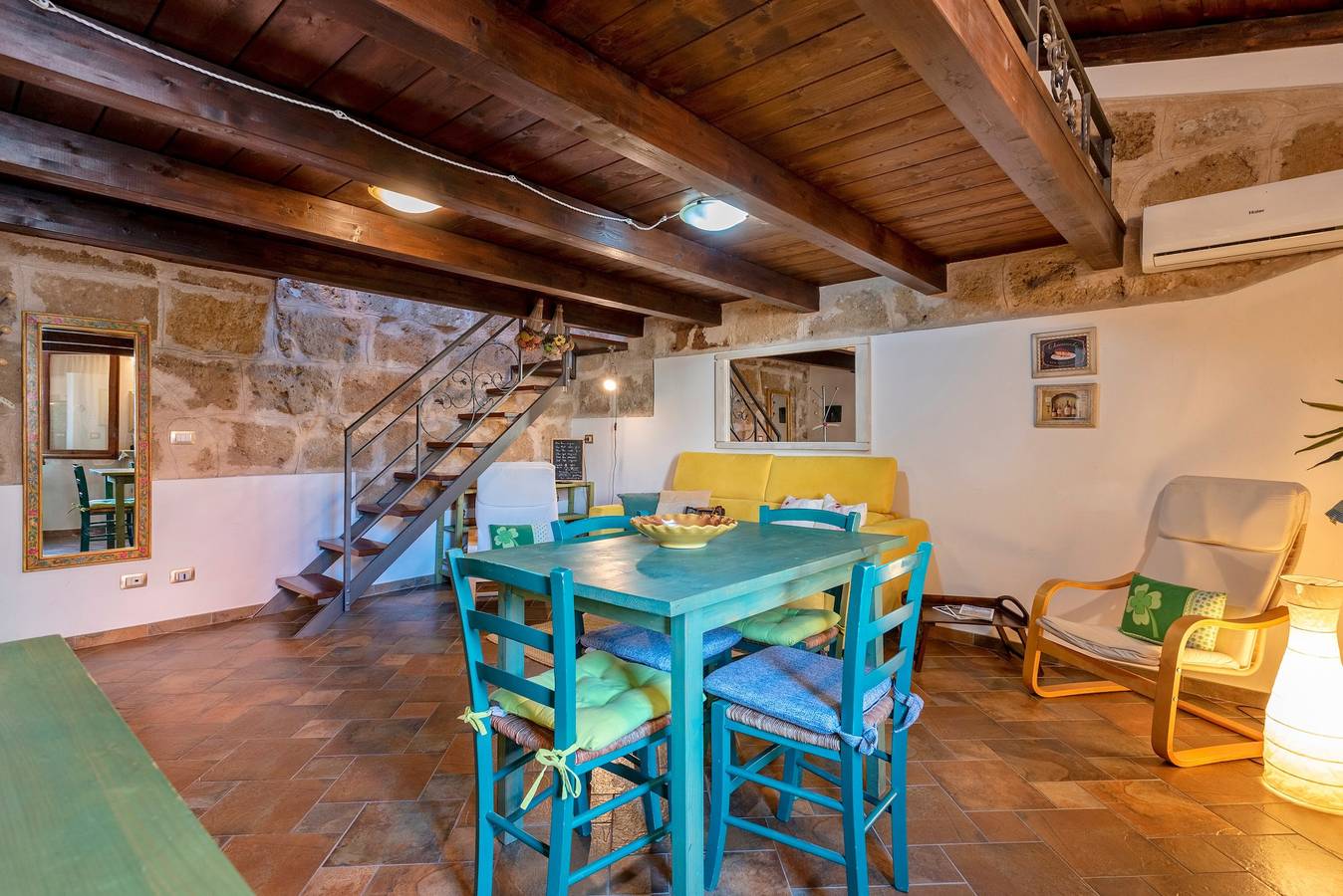 Hel lägenhet, Topaz in Old Town!  Romantic  near the sea! Alghero smart country style! Wi-Fi in Alghero Vecchia, Alghero