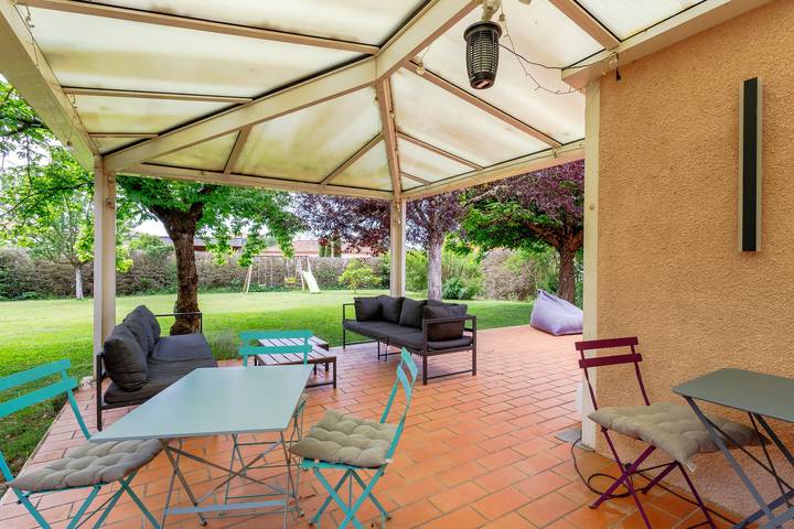 Location de vacances pour 8 personnes, avec Terrasse et Jardin à Albi - 2