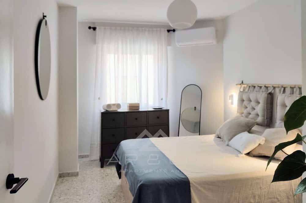 Quiet Beachfront Apartment in La Herradura, Almuñecar