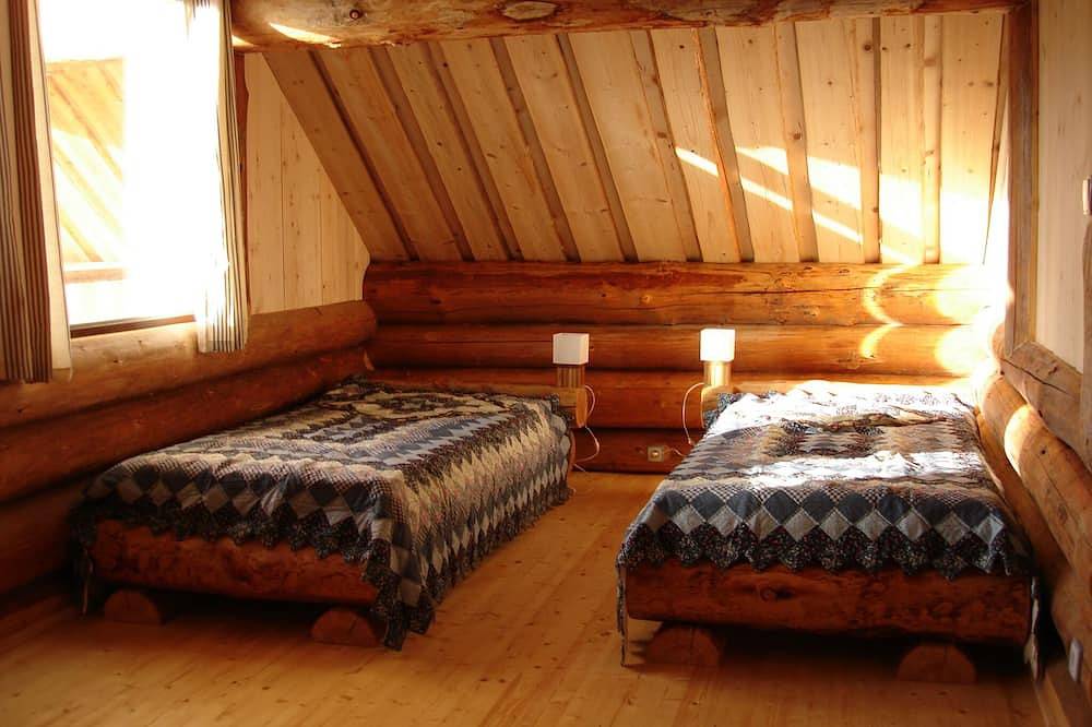 Deux maisons en rondins en champagne avec Piscine et Sauna à Essoyes in Essoyes, Aube