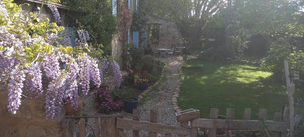 Chambre d’hôte pour 2 personnes, avec jardin et vue, animaux acceptés à Arles - 4
