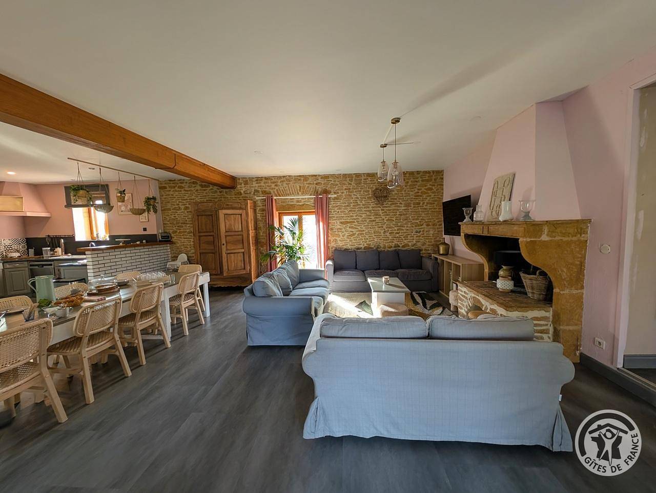 Ganze Ferienwohnung, Domaine des Vignes d'Hôtes in Beaujolais