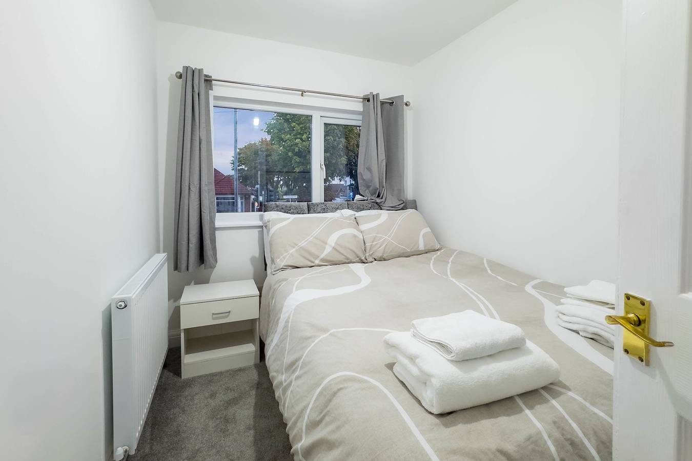 3 Bed House Sleeps 6 - Free Parking -Tv & Wi-Fi in Southend-on-Sea, Este de Inglaterra