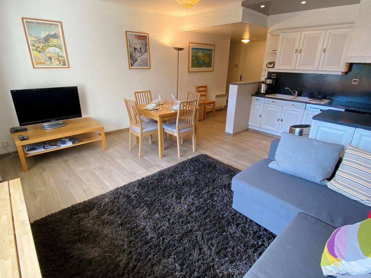 Entire apartment, Spacious flat in Les Deux Alpes, 6 pers, mountain view in Vénosc, Les Deux Alpes