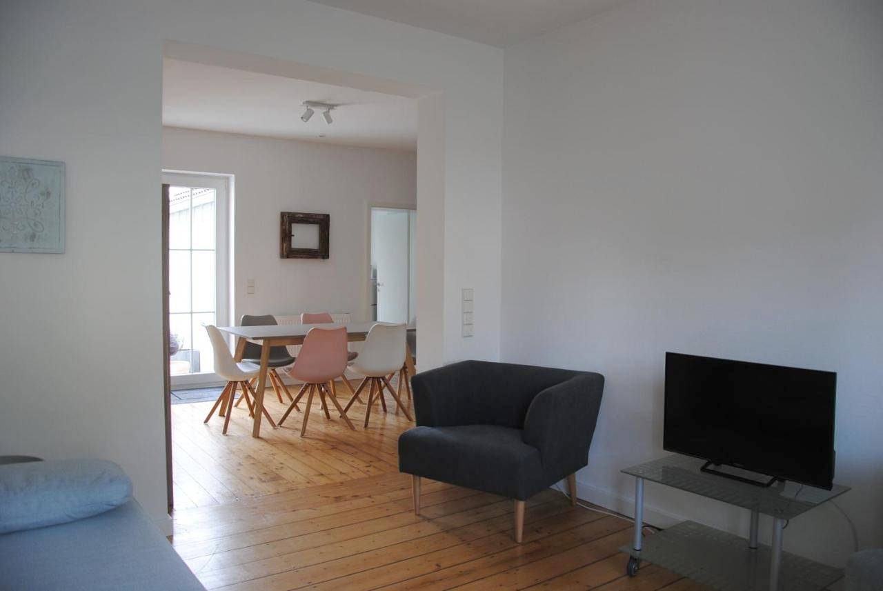 Geheel appartement, Two-Bedroom Apartment in Bottrop, Ruhrgebied