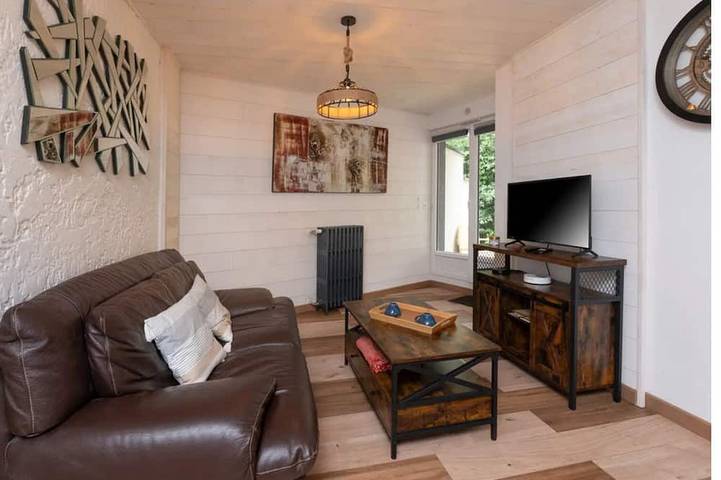 Lodge pour 2 personnes, avec jacuzzi et jardin