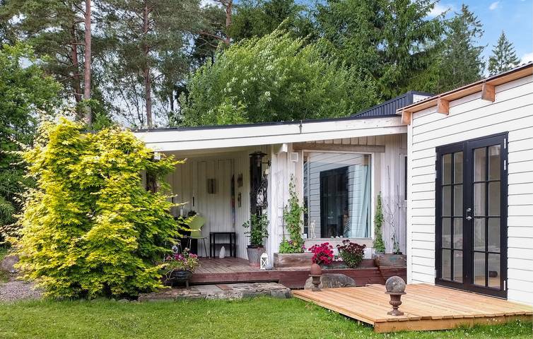 Ferienhaus für 2 Personen, mit Terrasse und Garten sowie Ausblick - 1