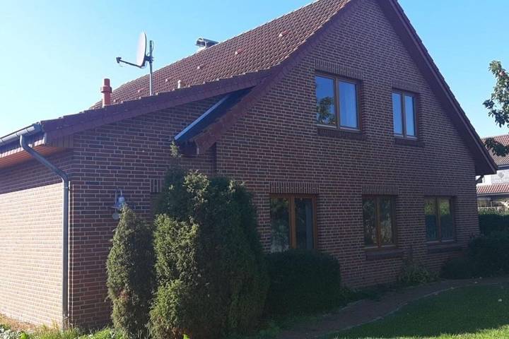 Ferienhaus für 8 Personen, mit Terrasse und Garten sowie Ausblick in Bisdorf - 4