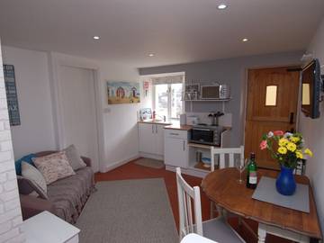 Holiday Home for 2 People in Brixham, Torbay, Photo 1