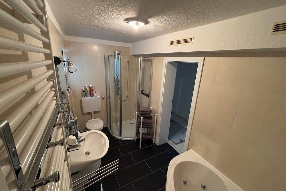 Ganze Wohnung, Ferienwohnung Finca Bornrows für max. 4 Personen in Vlotho, Weserbergland