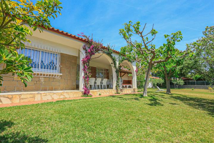 Casa de vacaciones para 8 personas, con jardín - 1