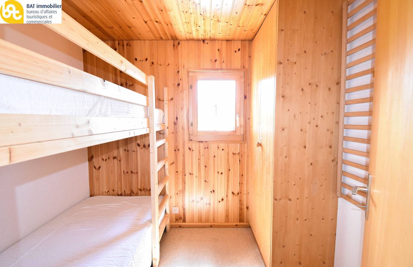 Evasion n° 15, schönes Chalet mit Terrasse, Garten und Balkon und Blick auf die Berge in Mase, Mont-Noble