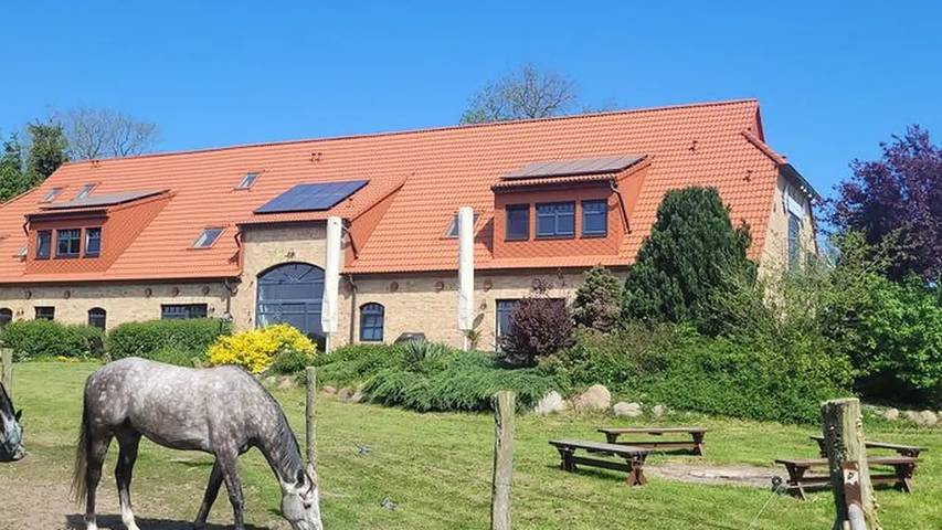 Ferienwohnung für 3 Personen, mit Terrasse und Garten in Putbus