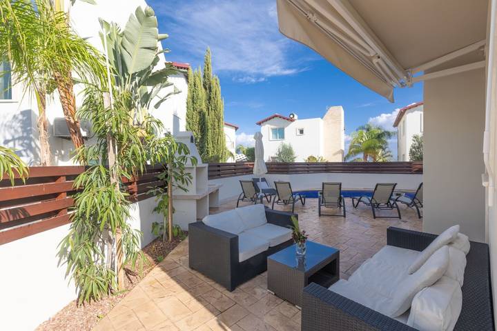 Gîte pour 8 personnes, avec Balcon/Terrasse et Jardin à Chypre